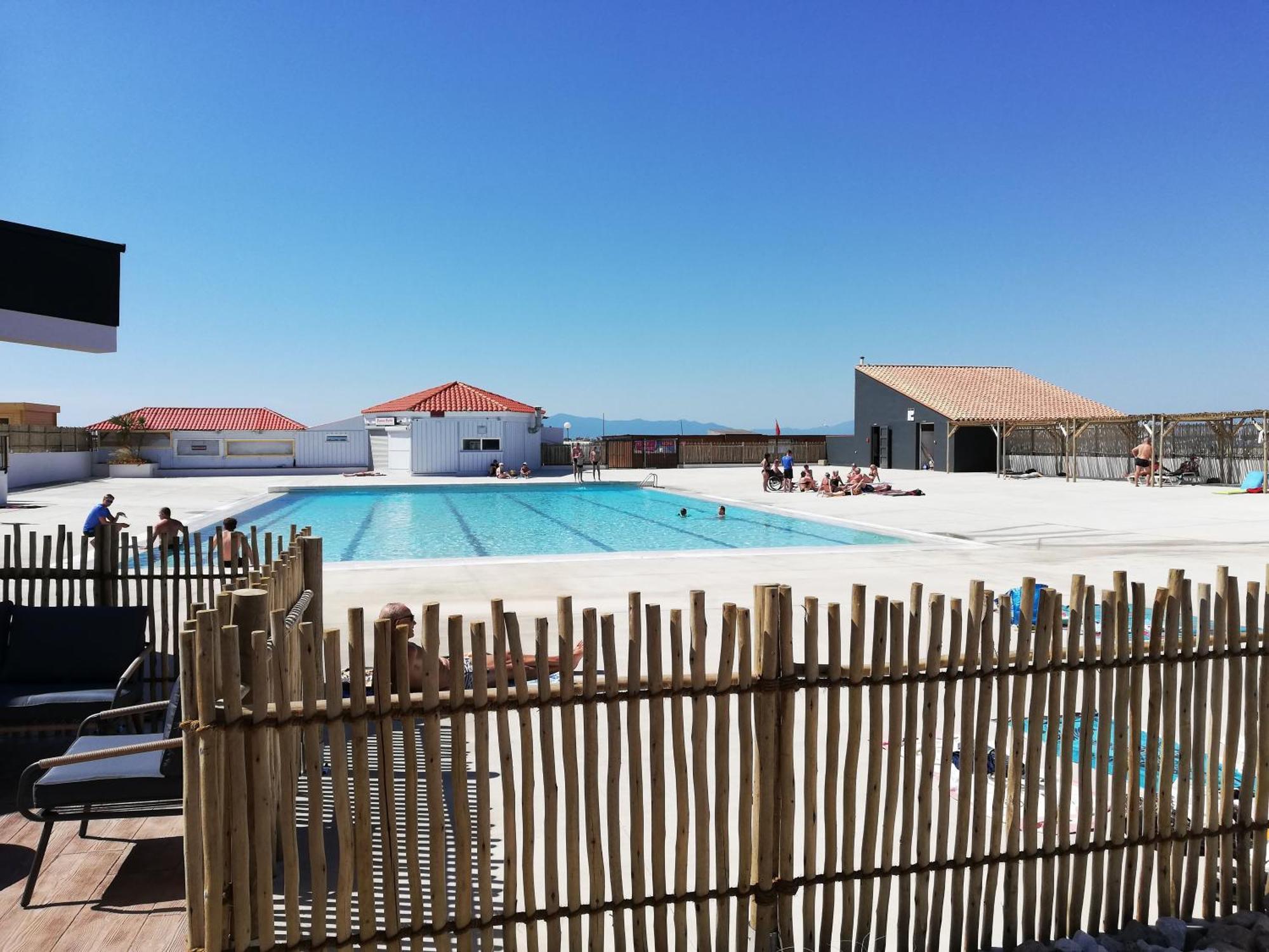 Appartement Boheme Avec Terrasse Vue Sur Le Lac, Piscines, Aire De Jeux D'enfants, Parking, Commerces Et Animations Le Barcarès